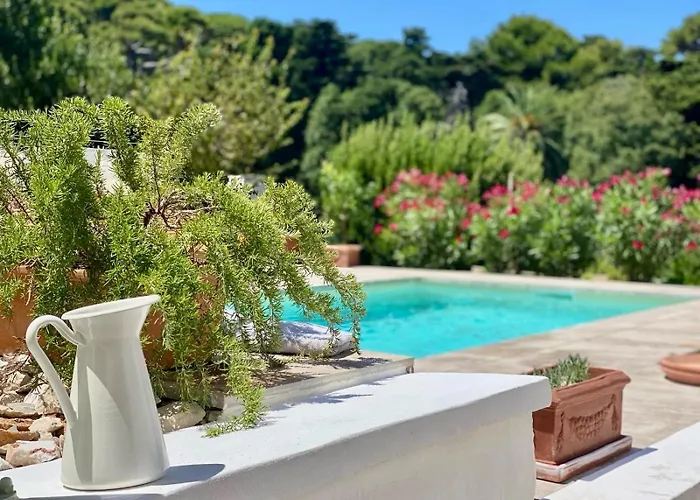 Casa Guarda Losinj * Veli Lošinj